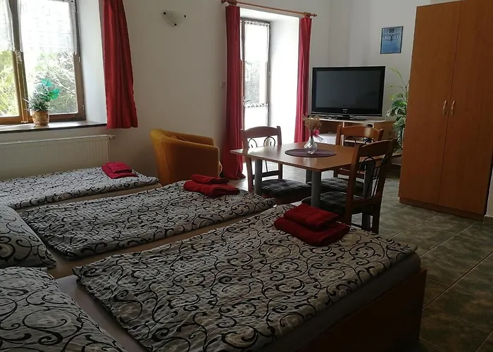 Hurka Gasthuis 3*